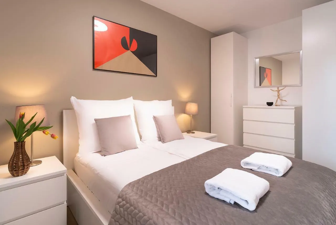 Waterlane Island - Old Town Apartments By Renters Prestige Gdańsk